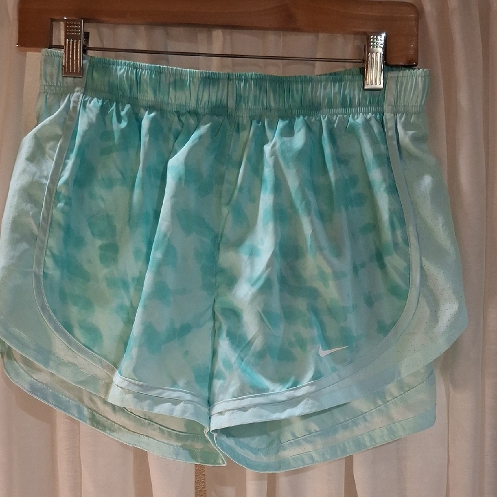 Nike Women's Teal Athletic Shorts Sz M